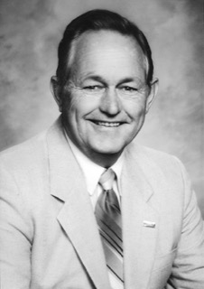 William L. (Larry) Carter