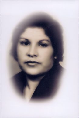 Emma G. Montalvo (Amalia)