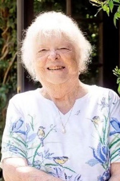 Lee, Sharon obit pic