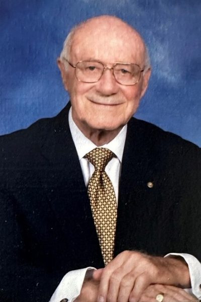Watling, Tom final pic for obit resized
